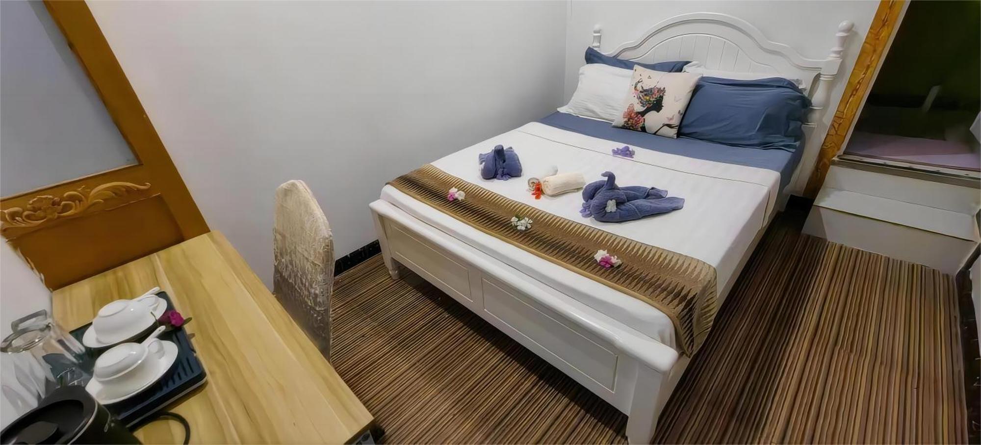 Crystal Beach Hotel Порт Вила Екстериор снимка
